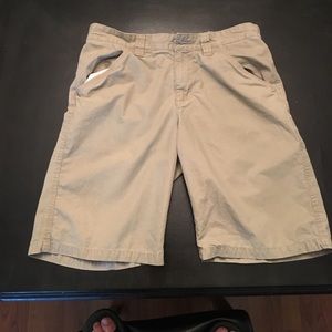Men’s khaki size 32 Columbia shorts